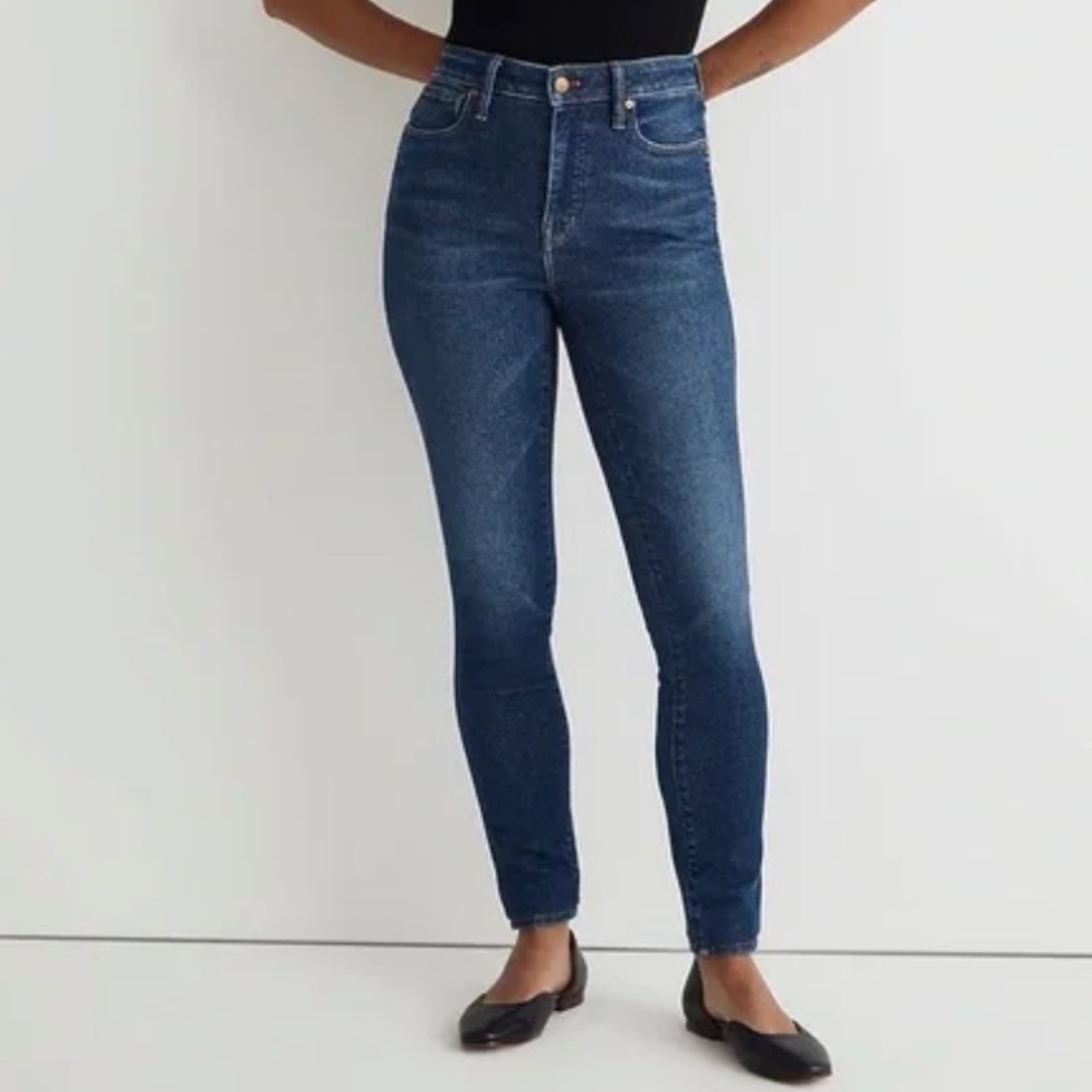 Madewell Curvy High-Rise Skinny Jeans.